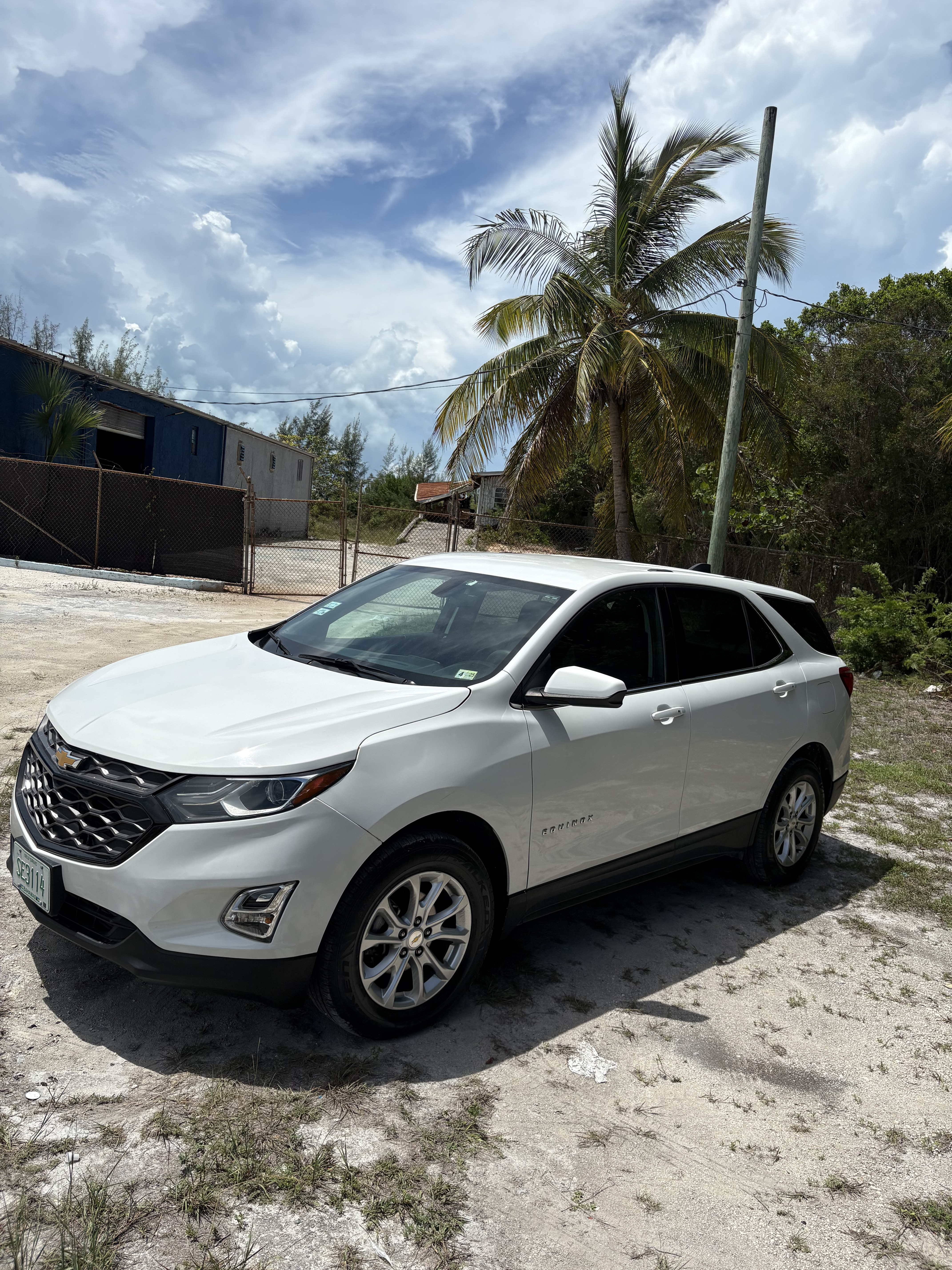 2020 Chevrolet Equinox LT — passenger-side view