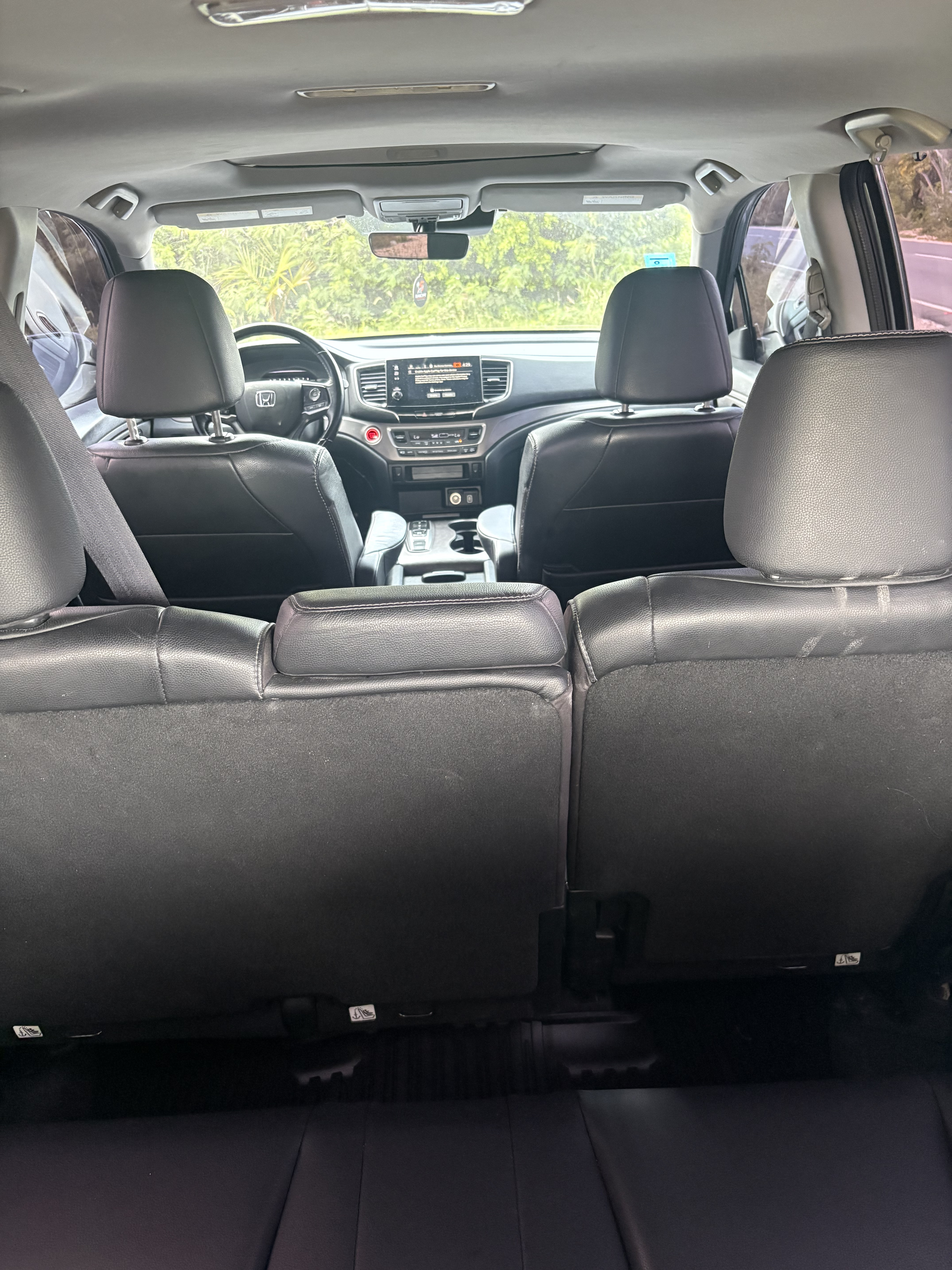 Honda Pilot — leather interior